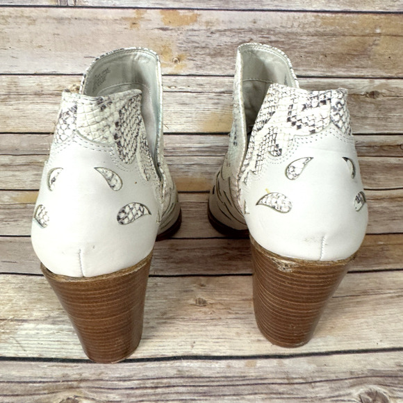 Gianni Bini GB Womens Beige Boho Western Block Heel Ankle Boots 11M - Picture 7 of 9